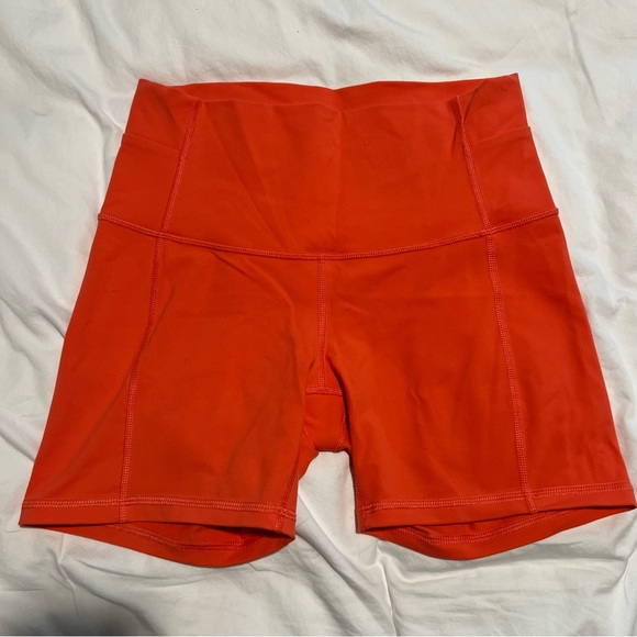 LULULEMON ALIGN SHORTS - Picture 1 of 5